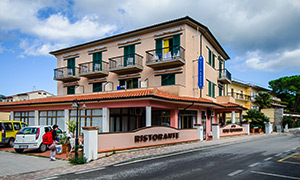 Hotel Villa Etrusca - Marina di Campo - Elba Island